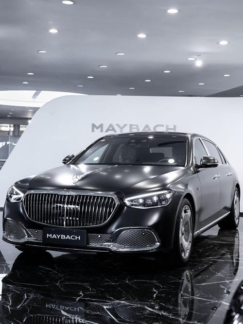 深圳189岚图汽车的售后服务让用户无忧出行，迈巴赫未来的豪华车趋势